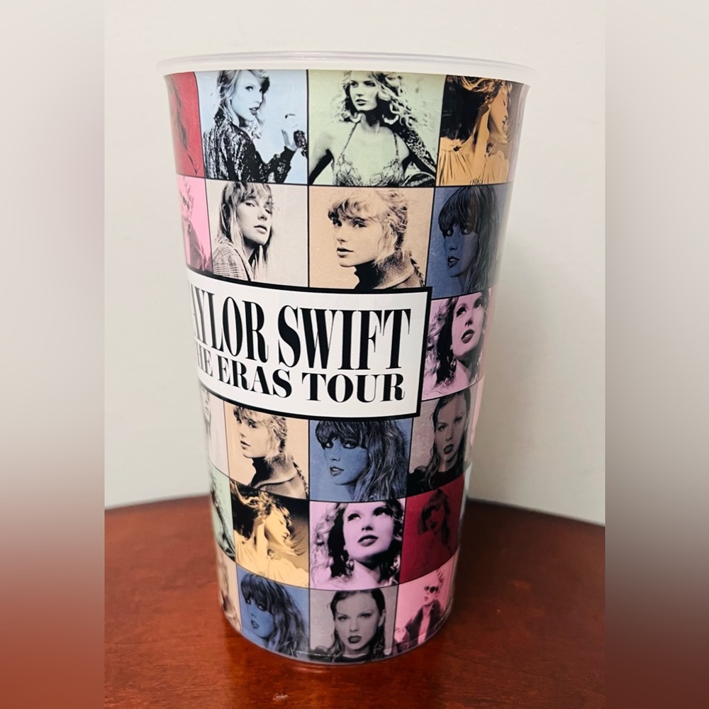 Taylor Swift Eras Tour AMC Movie Official Limited Edition 32oz Cup. NEW